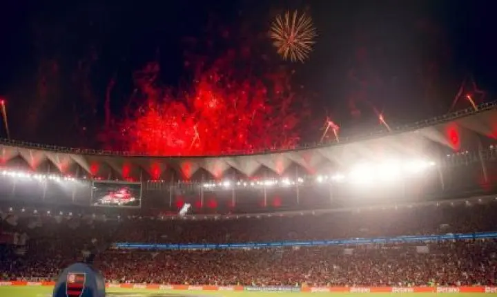 Flamengo alcança marca inédita em 2026 após recorde de público no Maracanã