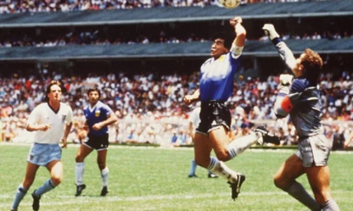Gol de mão, Malvinas e futebol: entenda a rivalidade entre Inglaterra e Argentina