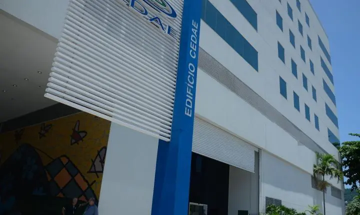 Governo do RJ descobre desvios na Cedae Saúde de R$ 400 milhões