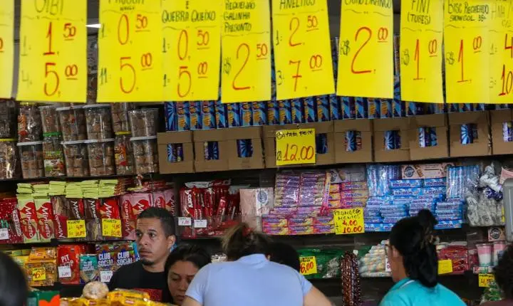 Governo estuda apoio financeiro a empresas com o fim da escala 6x1
