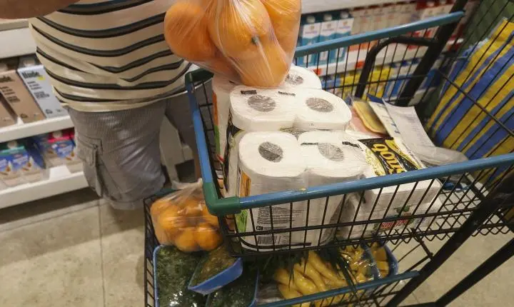 Inflação oficial registra 0,67% em abril, com desaceleração impulsionada por alimentos
