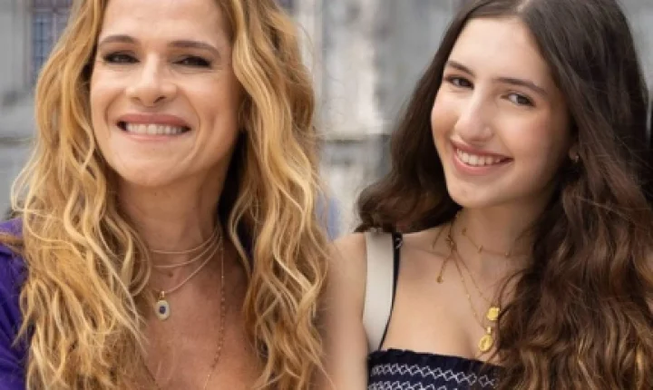 Ingrid Guimarães se diverte ao exibir o vocabulário peculiar da filha adolescente