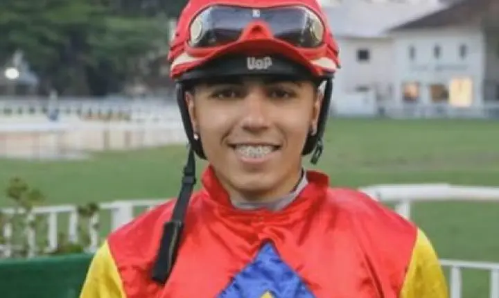 Jóquei Leandro Henrique morre três dias após grave queda durante prova no Rio