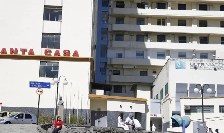 Governo sanciona lei que prorroga o uso do FGTS em hospitais filantrópicos até 2030