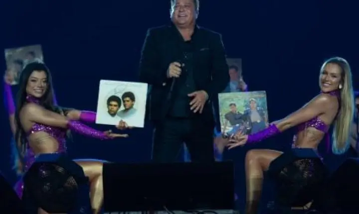 Leonardo emociona Barretos com homenagem a Leandro e revive clássico da dupla