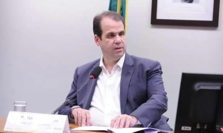 Lideranças da Costa Verde debatem segurança da Rio-Santos e cobram concessionária na Câmara