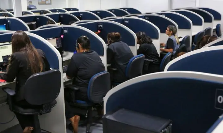 Ligue 180 registra 1,5 mil denúncias de violência política contra mulheres