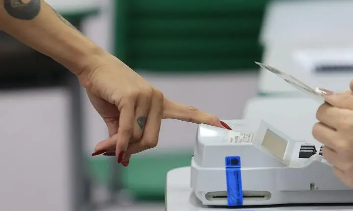 Eleições 2026: Lula amplia votação em todos os estados e Flávio recua em seis