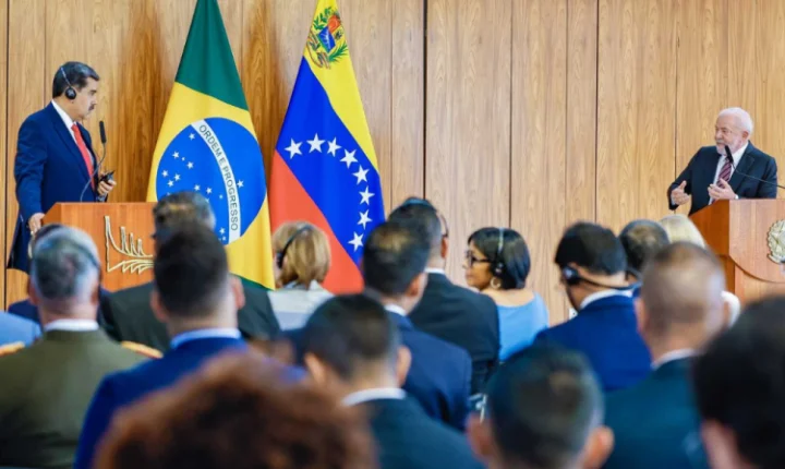 Lula defende Venezuela e diz que presidente estrangeiro não vai interferir