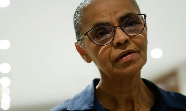 Candidata Marina Silva sofre intimidação durante caminhada política na capital paulista