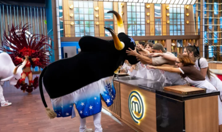“MasterChef Brasil” estreia repescagem inédita com prova inspirada no Festival de Parintins