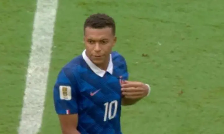 Mbappé desabafa em carta após Copa do Mundo: “Não vou fingir que não dói”