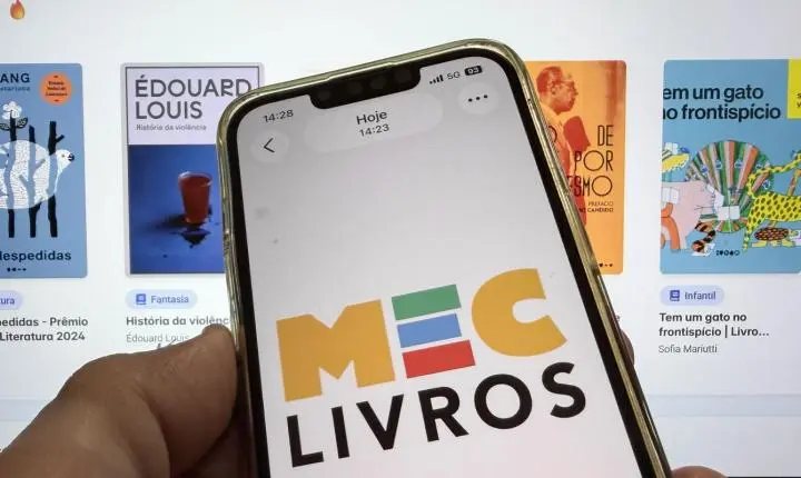 MEC Livros registra 3 mil empréstimos diários e revela obras mais populares