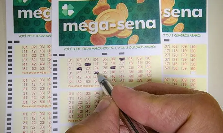 Mega-Sena acumulada chega a R$ 150 milhões após ninguém acertar as seis dezenas