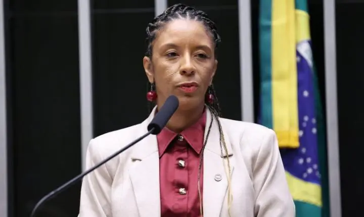 Demarcação de terras quilombolas é prioridade de Estado, declara ministra Rachel Barros