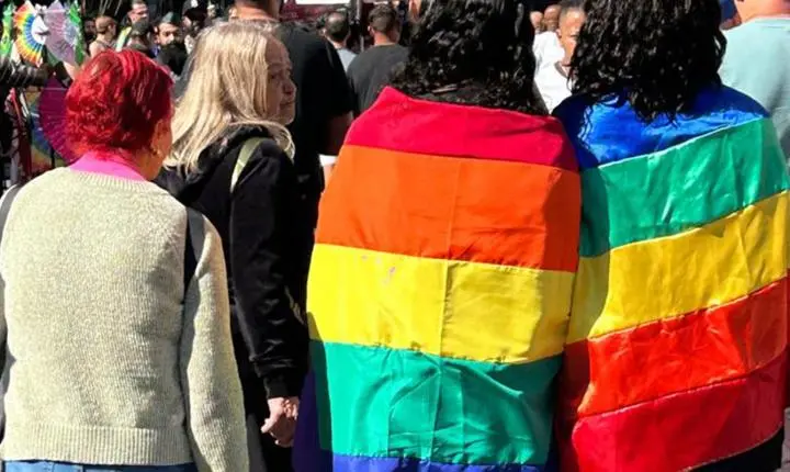 Monitoramento revela violência contra candidaturas LGBT+ na internet