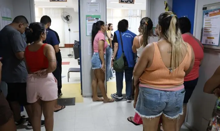 Moradores da Maré enfrentam mudanças nos locais de votação nas eleições