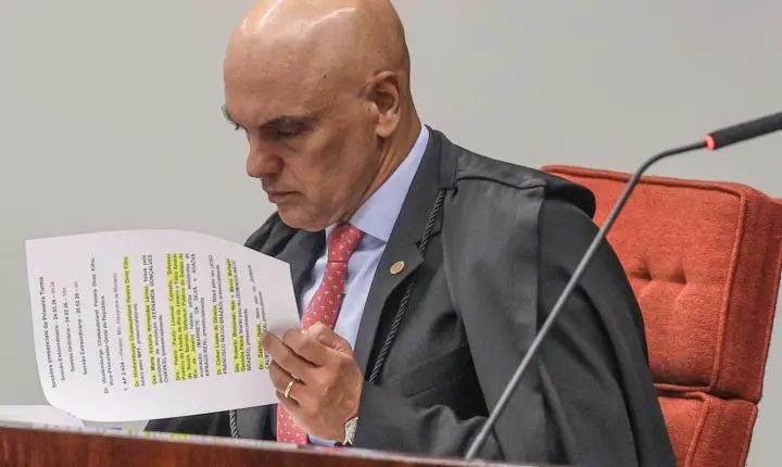 Moraes exige ação governamental para extradição de Zambelli