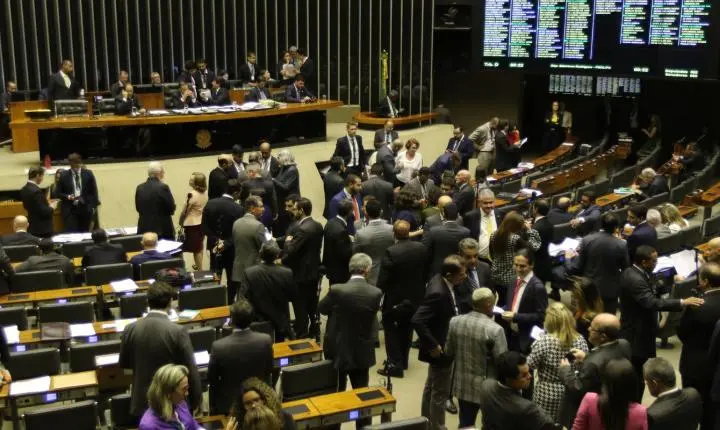Municípios com pendências financeiras poderão receber verbas federais