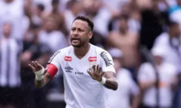 Neymar tem data para se reapresentar ao Santos, mas tem futuro em aberto