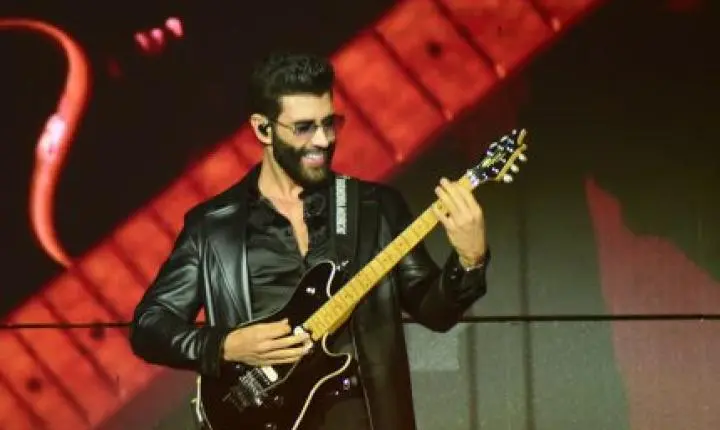 O Embaixador voltou! Após 3 anos, Gusttavo Lima sobe ao palco de Barretos