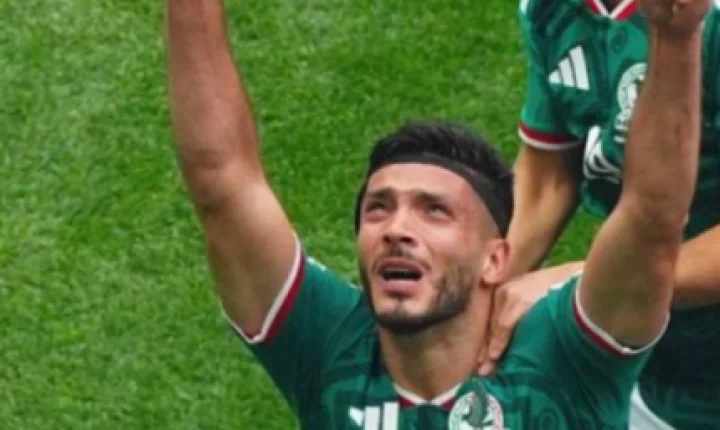 O gol das lágrimas: entenda a história por trás do choro de Raúl Jiménez na abertura da Copa