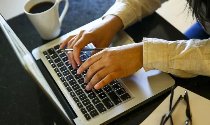 ONU Mulheres lança formação digital gratuita para mulheres em vulnerabilidade