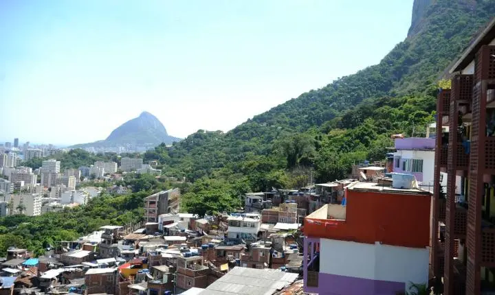 Operação Contenção na Zona Sul do Rio resulta em seis presos e um baleado