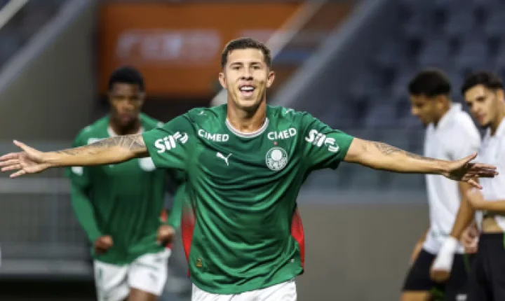 Palmeiras afasta Felipe Teresa, do sub-20, após ex-esposa denunciar violência doméstica