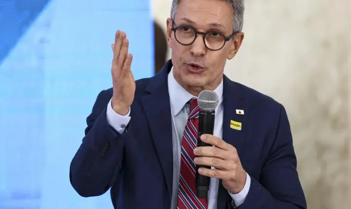 PGR acusa Zema por difamação contra Gilmar Mendes