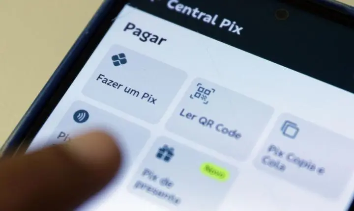 Sistema do Banco Central registra instabilidade no Pix na manhã deste domingo