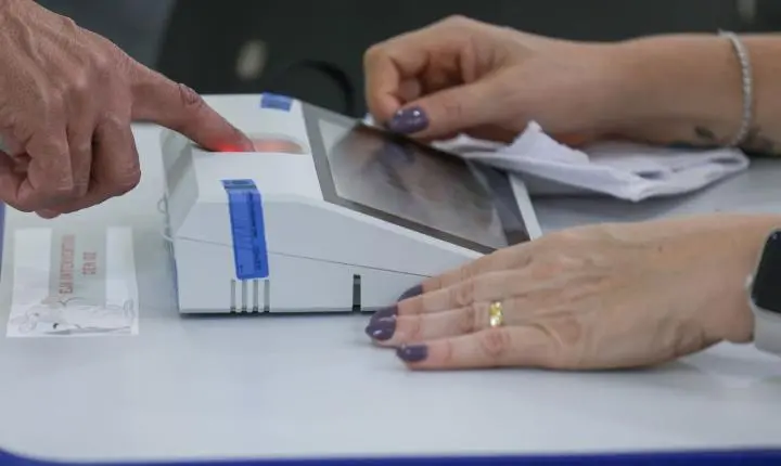 Eleitores de seis cidades aprovam mudança em plebiscito municipal