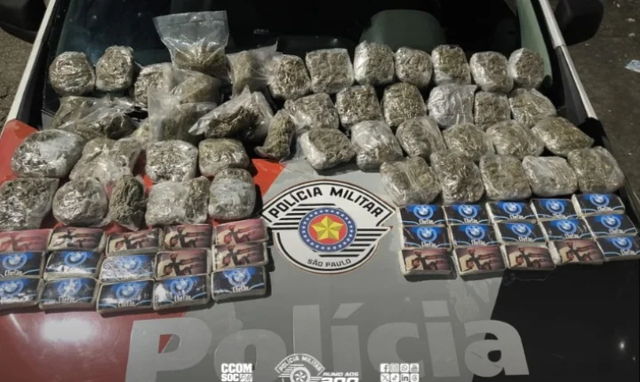 PM apreende quase 8 kg de drogas em ônibus de viagem na Rodovia Dutra