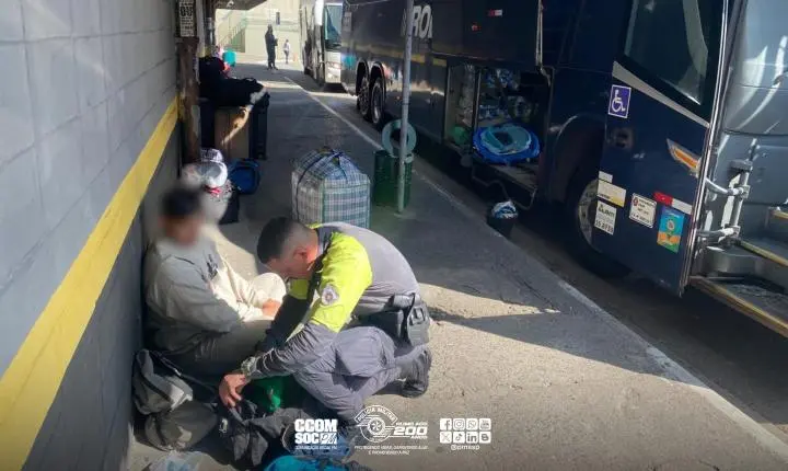 PM prende passageiro que transportava cocaína no estômago em ônibus interestadual