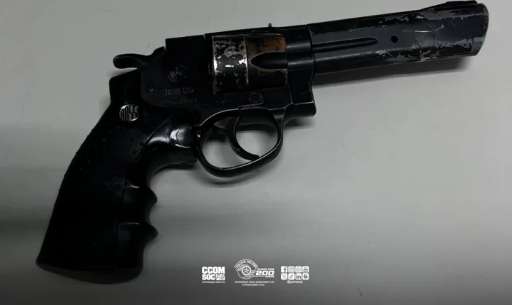 PM prende três por tentativa de roubo a moto com arma falsa em Itaquaquecetuba