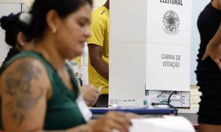 Polícia Militar contabiliza crimes eleitorais e prisões durante a votação em SP