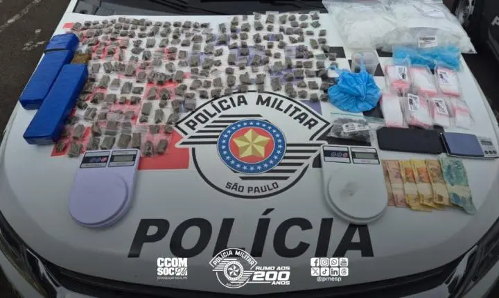 Polícia Militar de Rio Claro apreende grande quantidade de entorpecentes e prende traficante