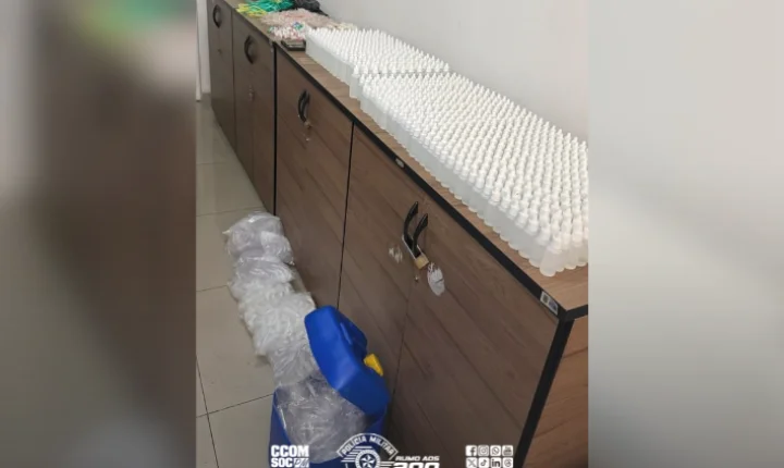 Polícia Militar apreende quase 3 mil porções de drogas em residência na zona sul de São Paulo