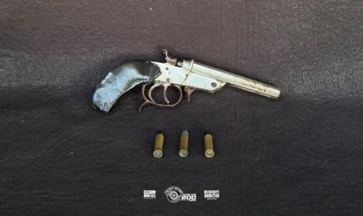 Polícia em Bauru prende foragido e encontra arma de fogo