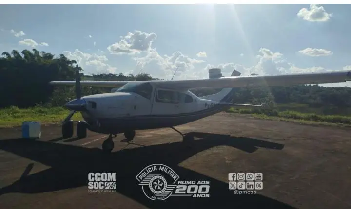 Polícia Militar detém seis em fazenda com pista clandestina, apreendendo drogas e fuzis