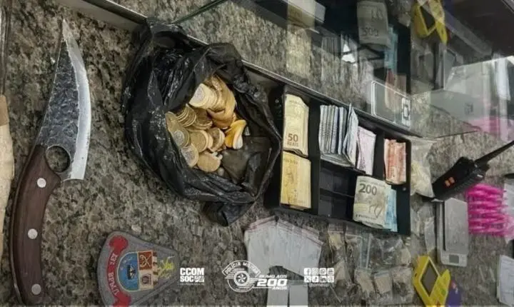 Polícia Militar prende três criminosos por tráfico de drogas e captura procurado pela Justiça em Tabatinga.