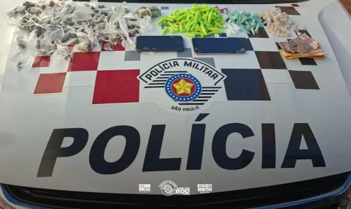 Polícia Militar prende trio por tráfico de drogas em Cachoeira Paulista, SP