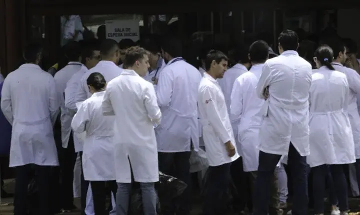 Prazo para recursos do Enamed 2026 e Revalida 2026/2 termina nesta quinta