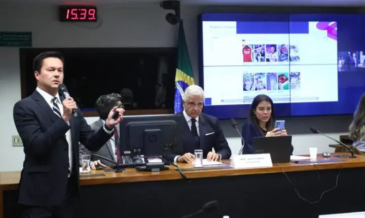 Itens esportivos piratas já representam 34% das vendas no Brasil, aponta associação