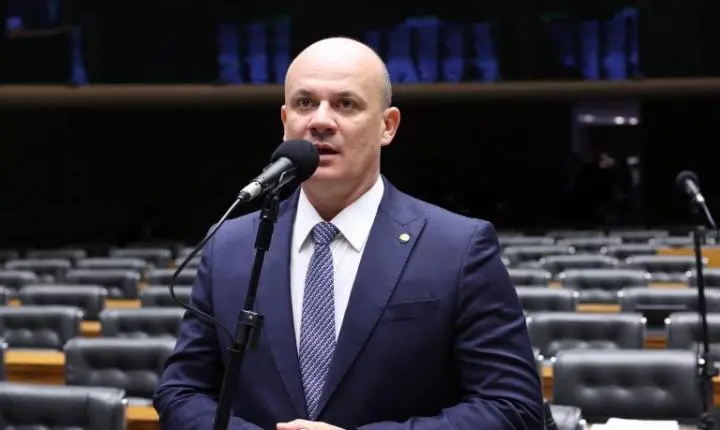 Projeto na Câmara detalha regras para punir o crime de perseguição