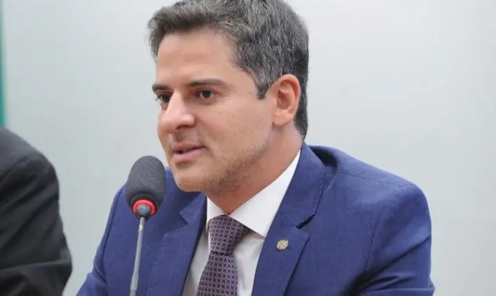 Câmara analisa nova classificação indicativa para desenhos animados