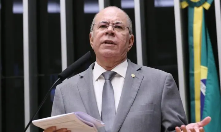 Projeto de lei busca maior transparência para obras federais e estaduais em câmaras municipais