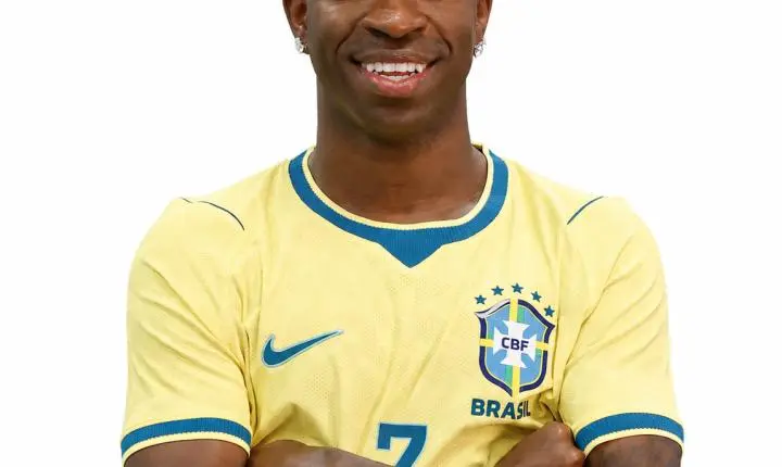 Puxão de cabelo sai caro: Vini Jr. pega quatro jogos de suspensão na Espanha