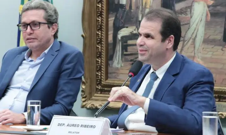Câmara dos Deputados: relator propõe alterações no Código de Trânsito com votação prevista para julho