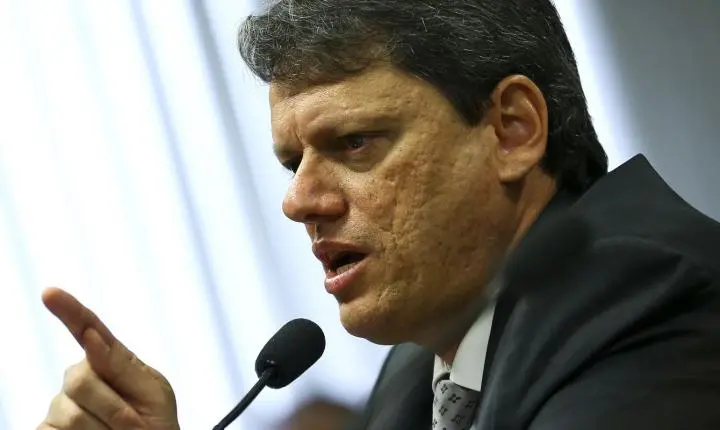 Republicanos oficializa Tarcísio de Freitas na disputa pelo governo de São Paulo